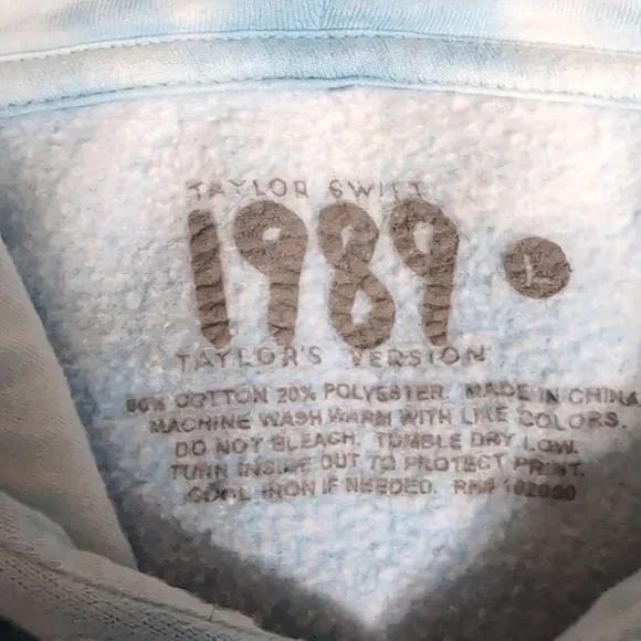 Taylor Swift 1989 (Taylor's Version) Blue Tie Dye Hoodie Sweatshirt No Patch Lrg - Picture 2 of 10